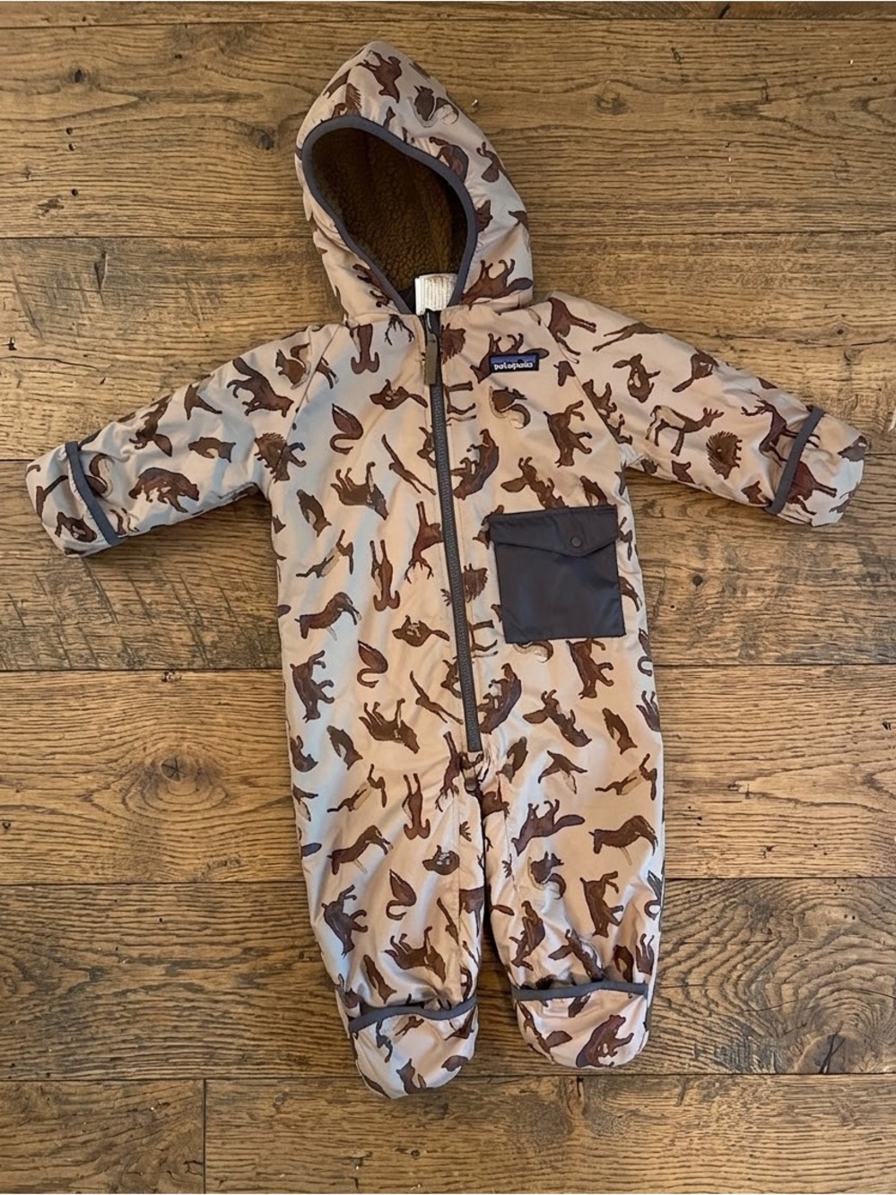 Patagonia Neutral Beige & Brown Animal-Print Hooded Baby Bunting- Fall Winter